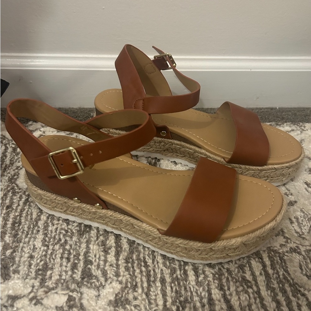Soda Brown Espadrilles with Cushioned Footbed